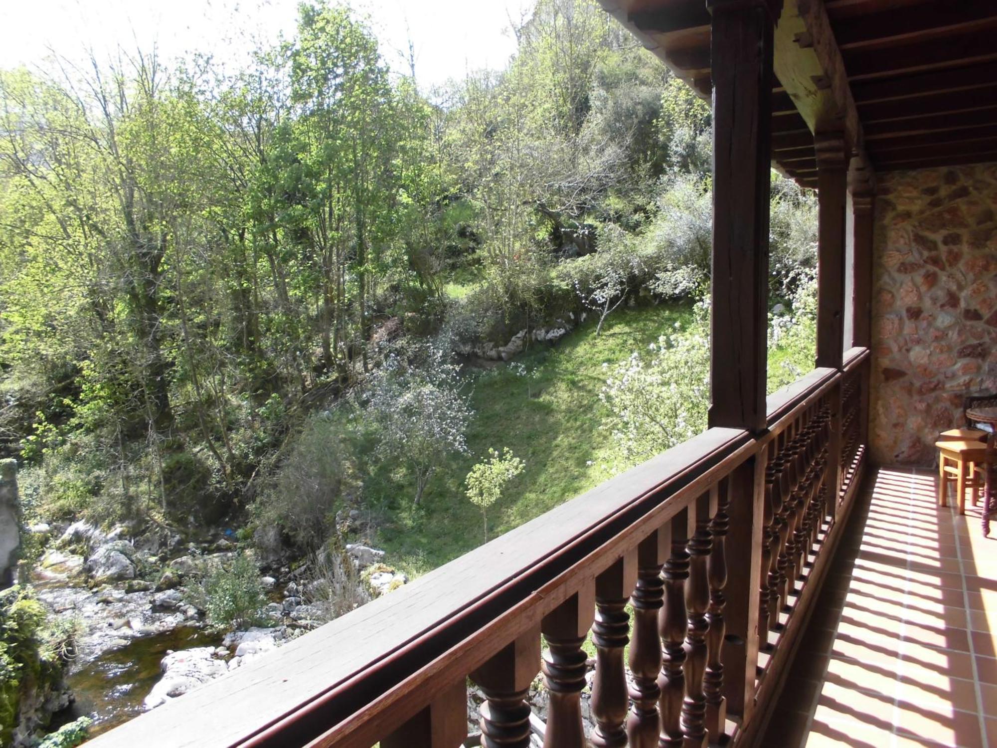 El Molino Hotel Arenas De Cabrales Exterior photo