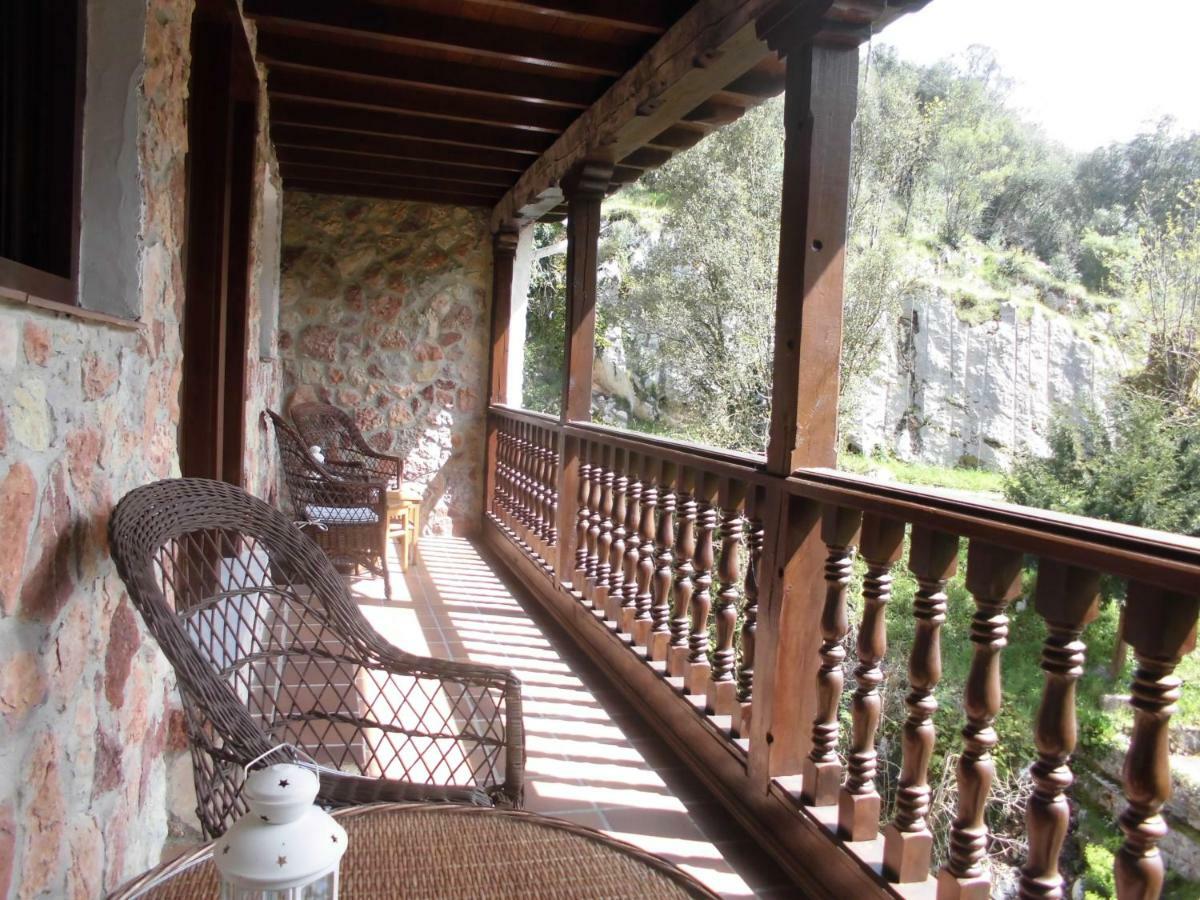 El Molino Hotel Arenas De Cabrales Exterior photo